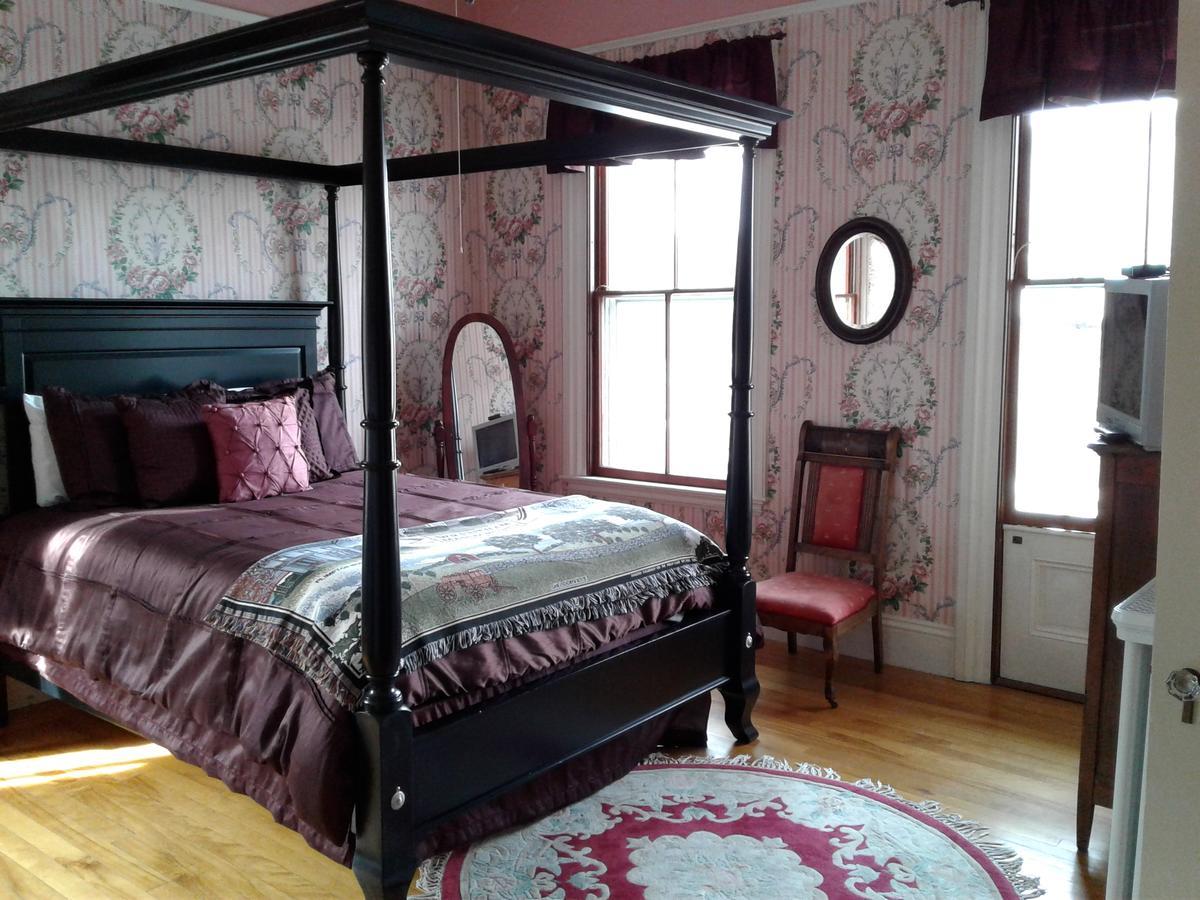 Proctor Mansion Inn Wrentham Kültér fotó